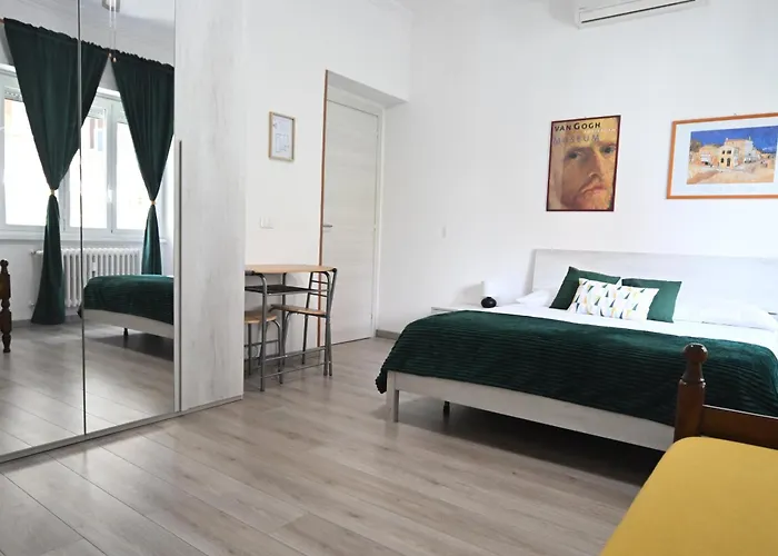 Appia Antica 4*